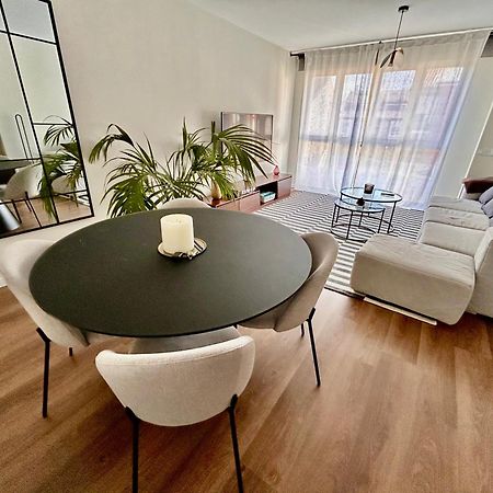 Moderno Apartamento Inteligente Madrid Exterior photo